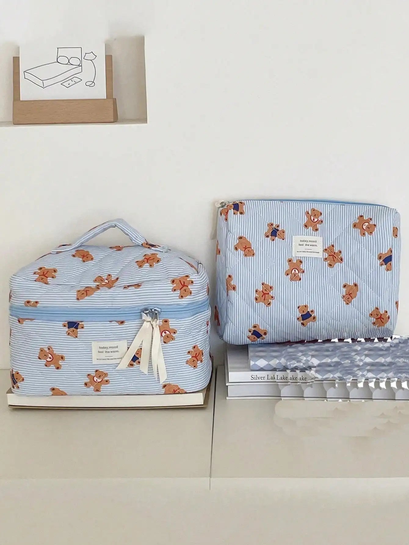 1 piece/set of striped bear quilted makeup bag, portable storage makeup bag, cute bear makeup bag, multifunctional makeup bag