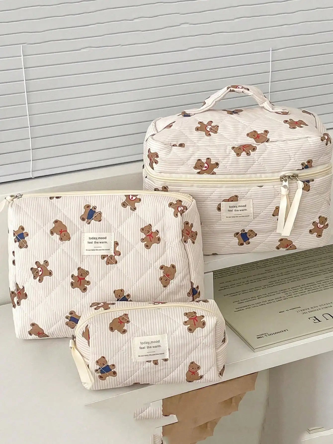 1 piece/set of striped bear quilted makeup bag, portable storage makeup bag, cute bear makeup bag, multifunctional makeup bag