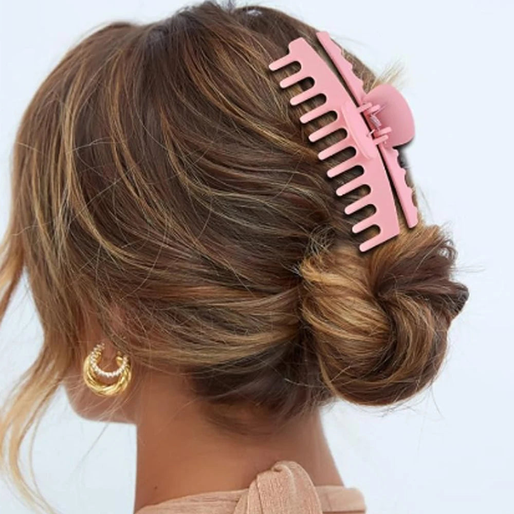 Pink Hair Accessories Set — Claws & Scrunchies